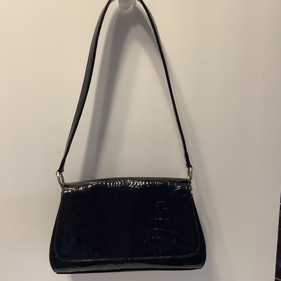 Liz Claiborne Handbags - Liz Claiborne Purse